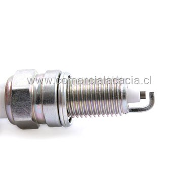 bujia ngk ZKR7B-10 ZKR7B10 55190788 46823299 55188857 46531919 12fr-6lux 12fr6lux yr7dc ra8mcx4 ixu22 7101226