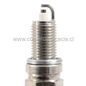 bujia ngk ZKR7B-10 ZKR7B10 55190788 46823299 55188857 46531919 12fr-6lux 12fr6lux yr7dc ra8mcx4 ixu22 7101226