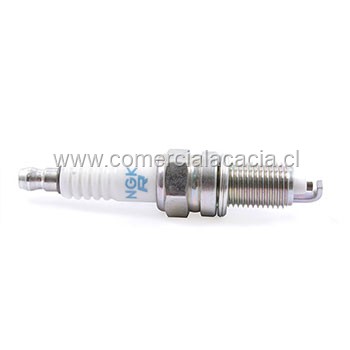 bujia ngk ZKR7B-10 ZKR7B10 55190788 46823299 55188857 46531919 12fr-6lux 12fr6lux yr7dc ra8mcx4 ixu22 7101226