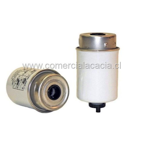 filtro de combustible SFC51143 SAKURA WK8130 wk8109 wk81014 wk8121 FCD0192 PSC877 SFC51143 bf7674d bf7784d f35014 fs19517 fs19531 fs19830 re62419 1311812 35014 87802923